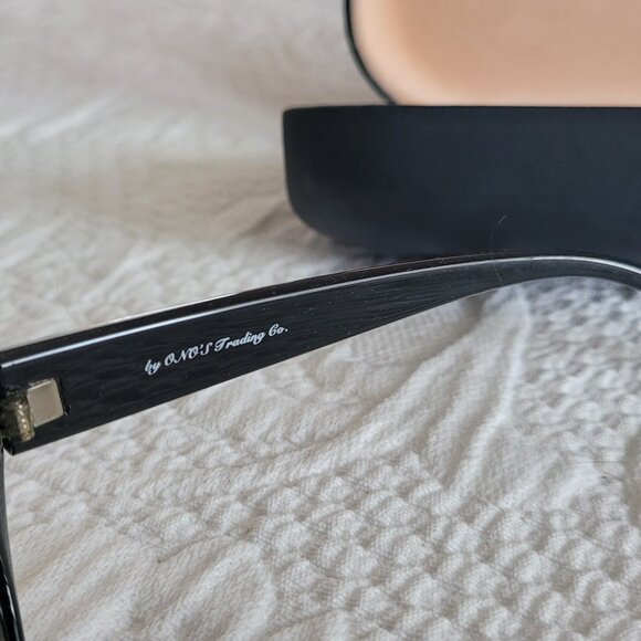 L.L. Bean Sunglasses with Case - Picture 7 of 9